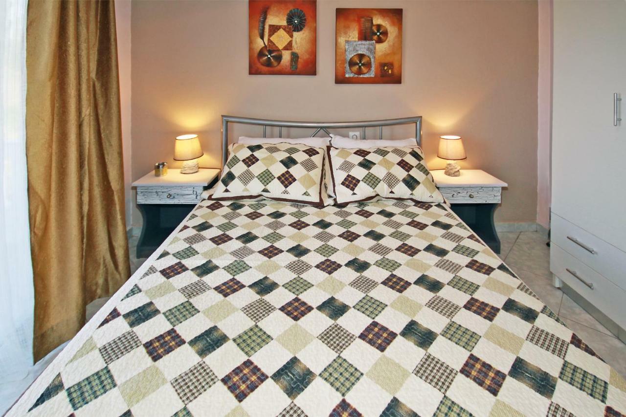 Zephyros Family Apartments 1 Όρμος Παναγιάς Εξωτερικό φωτογραφία